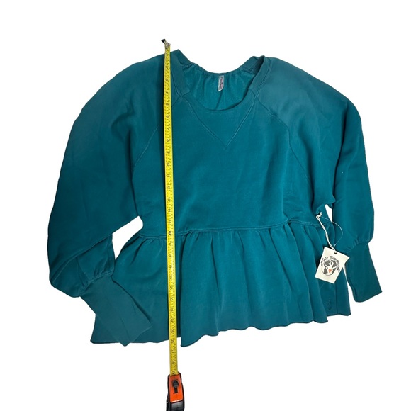 Last Chance NEW Free People Movement Care Charm Sweatshirt teal small - Picture 11 of 16